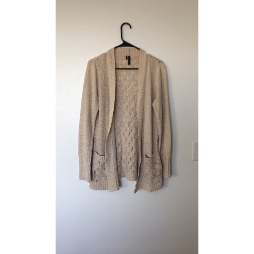 Loose knit Maurice’s cardigan